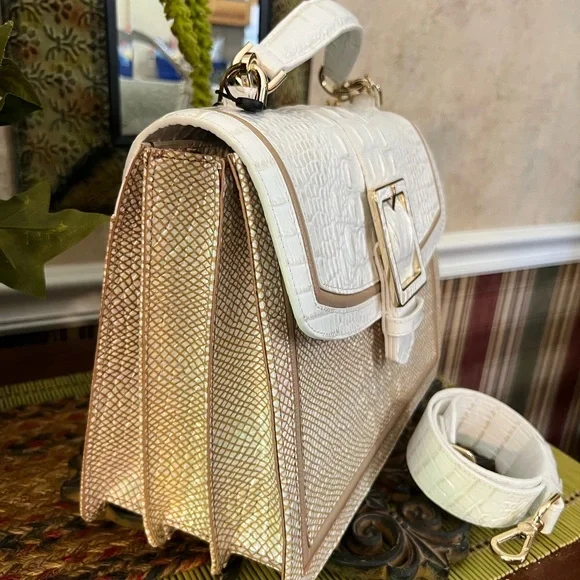 Brahmin Hallie Satchel in Sea Salt Colada. Includes the strap,cards,and dust bag - Picture 5 of 14